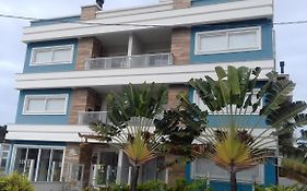 Palm Ville paraíso de Palmas com elevador e piscina, 450m praia de Palmas