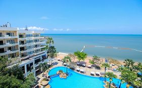 Garden Sea View Resort Pattaya 4 *