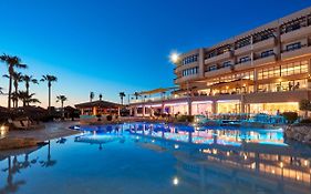 Atlantica Golden Beach Hotel In Paphos 4*