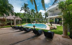 Villa Palmeras Cancun 3*