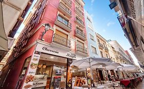 Apartamentos Globus By Be Alicante