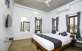 Hotel Du Palais - Auroville Beach Pondicherry 3* India