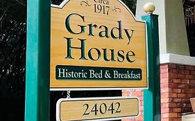 Grady House Bed And Breakfast