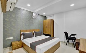 Hotel Royal Mansion, Gandhinagar  3* India