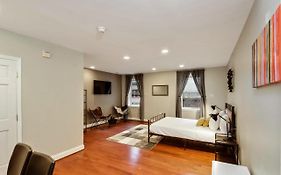 The Dreamers Penthouse-Funky 3Bd In Center City