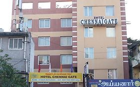 Hotel Chennai Gate 2*