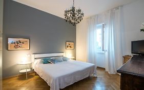 The Best Rent - Viale Corsica Apartment