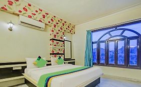 Treebo Trend Hotel Jai Mahal Udaipur  3* India