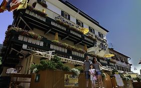 Hotel Cavallino Bianco - Weisses Roessl