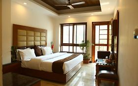 Hotel Devlok Primal Mussoorie 2* India