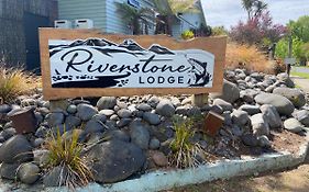Riverstone Lodge