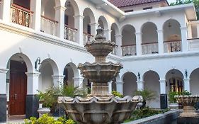 Daroessalam Syariah Heritage Hotel
