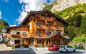 Alpenhotel La Montanara