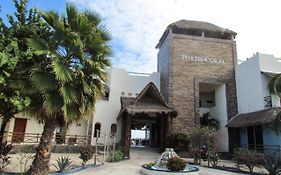 Porto Coral Hotel&Suites