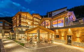 Luxury Residence Colosseo Zermatt