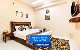 Travelers Lodge Jaipur 3*