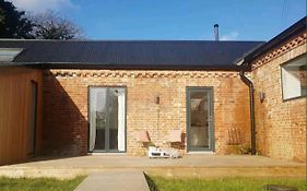 Super Cute And Cosy One Bedroom Barn Nr Southwold