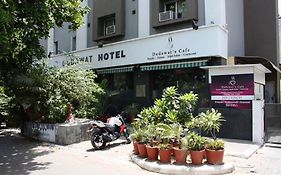 Hotel Dudawat Ahmedabad 2*