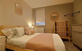 Scotforth Road- Boutique Rooms In Lancaster City Townhouse