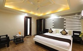 Hotel Loyal Residency Jamnagar