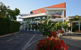 Best Western Rome Airport 4*
