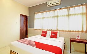 RedDoorz Plus At Pakem Sari Hotel Kaliurang