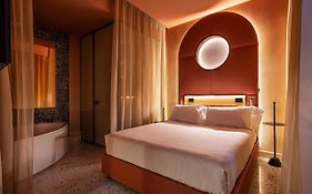 Hotel Enterprise Milan 4*