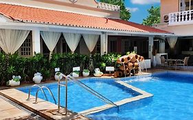 Hotel Villa Mayor Charme - Fortaleza  4*