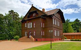 Jagdschloss Waldsee Hotel Und Ferienpark