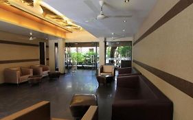 Chandralok Hotel In Lonavala 2*