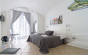 Maison Du La Rua (adults Only) Bed And Breakfast