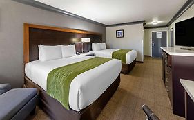 Comfort Inn And Suites Near Universal Studios Hollywood 3*