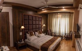 Hotel Zojila Residency Kargil 3* India