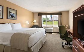 Days Inn And Suites Moncton