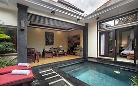 Bali Dream Villa Seminyak