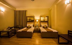 Suncourt Yatri Hotel New Delhi