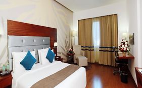 Hotel Abu Sarovar Portico Chennai 3*