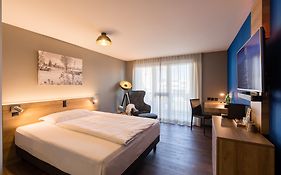 Aarau West Swiss Quality Hotel 3*