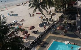 Best Star Resort Pantai Cenang