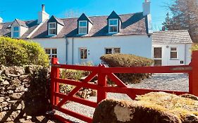 No 4 Old Post Office Row Isle Of Skye - Book Now!
