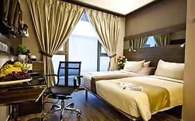 Mercure Singapore Tyrwhitt Hotel 4*