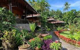 Lumbalumba Resort - Manado