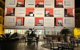 Hotel Robinia  3*