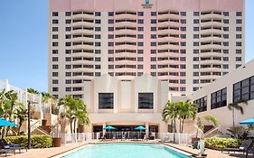 Embassy Suites By Hilton Tampa Airport Westshore 3*