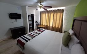 Nirvana Cancun Hotel Zone