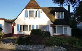 Bournemouth Cottage With Large Garden