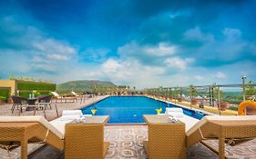 Hotel Clarion Inn Jaipur 4*