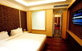 Magic Leaf Hotel Varanasi 3*