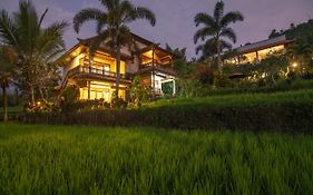 Lesong Hotel Munduk