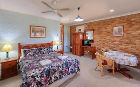 The Vineyard Motel Cowra Australia